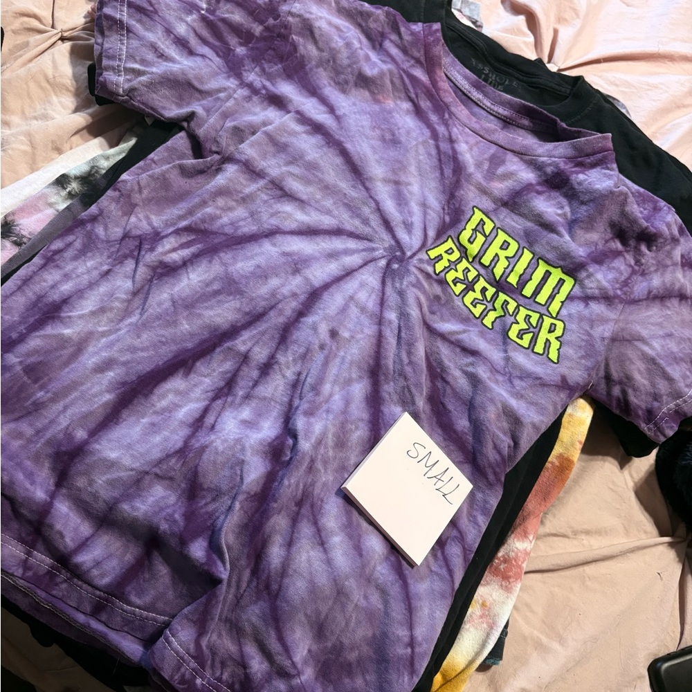 Grim Reefer Women's Purple Short Sleeve Tee - Picture 3 of 3
